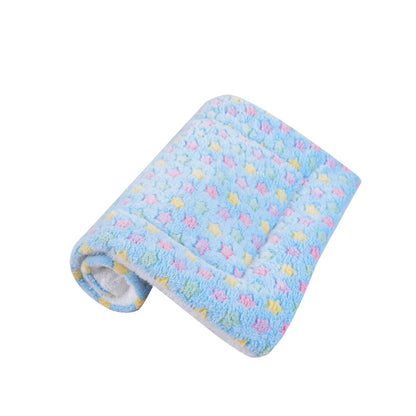 Dogs Bed Flannel Thickened Blanket Cushion Washable Dog Puppy Bed Accessories Medium Pet Large Basket Small Mat Warm Sofa Kennel