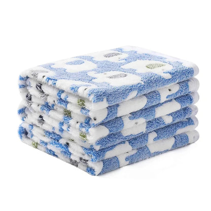 Soft Fluffy High Quality Pet Blanket Cute Cartoon Pattern Pet Mat Warm and Comfortable Blanket for Cat Dogs