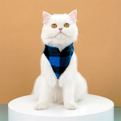 Pet Fleece Vest with Soft and Warm Fleece Sleeveless Design Unconstrained Forelimbs Autumn and Winter Warm Pet Clothing