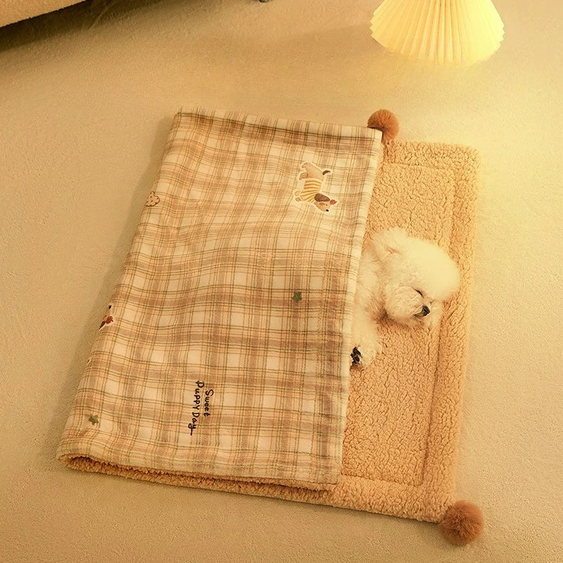 2pcs/set New Style Pet Sleeping Pad Winter Dog Blanket Cat Cushion Universal Comfortable Dog Quilt with Pillow Pet Supplies