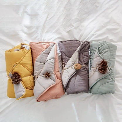 Leaf Shape Pet Dog Bed Blankets Warm Soft 3D Leaves Shape Cushion Pet Blanket For Large Medium Small Dogs Cats Bed Couch Sofa