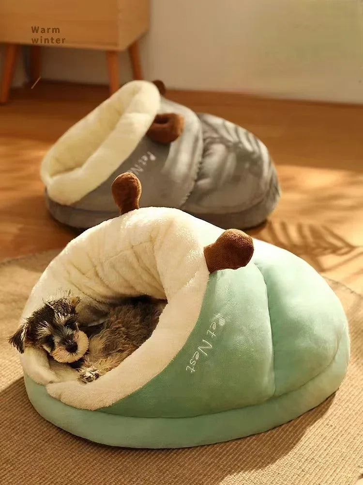 Winter Warm Small Dog Kennel Bed Breathable Dog House Cute Slippers Shaped Dog Bed Cat Sleep Bag Foldable Washable Pet House