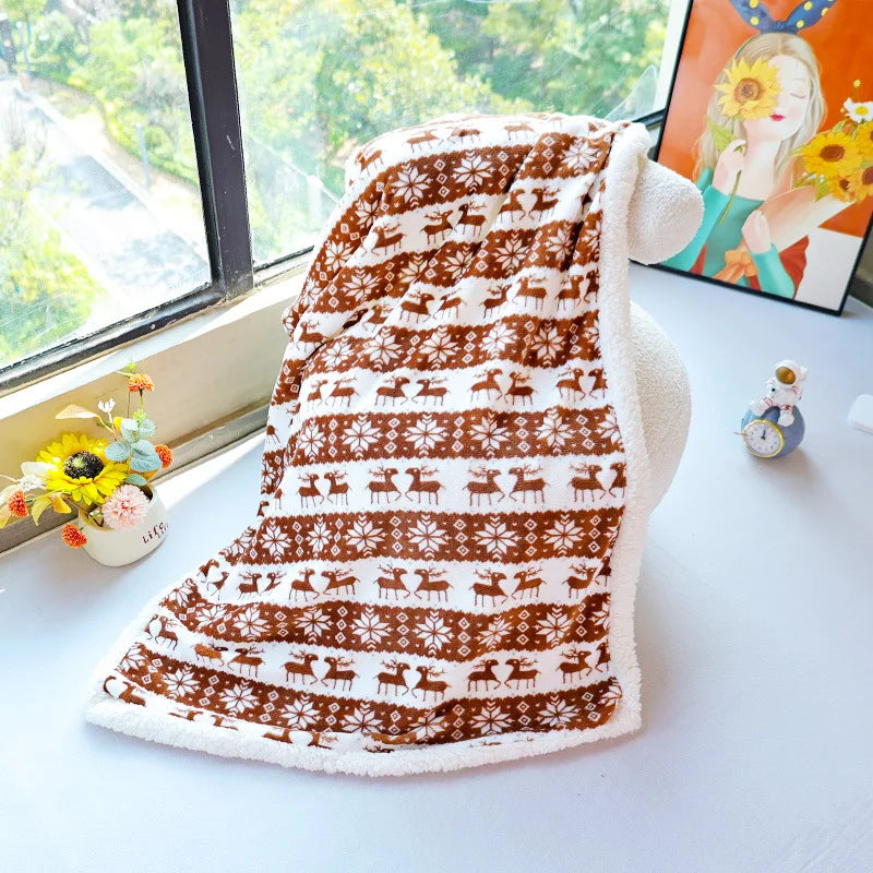 Double Layers Pet Dog Blanket Cute Deer Pattern Pet Blanket for Cats Dogs Soft Comfortable Dog Sleeping Cover Dog Accessories