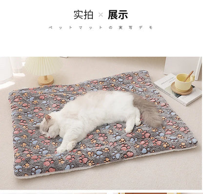 Pet Sleeping Pad Thickened Autumn and Winter Warm Floor Mat Cat Dog Universal Blanket Pad Pet Supplies