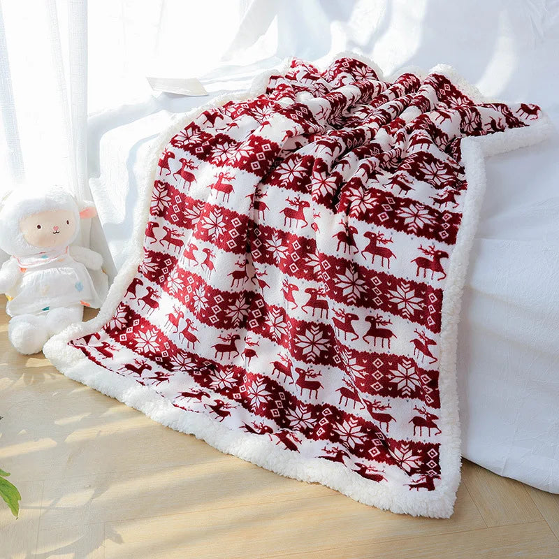 Double Layers Pet Dog Blanket Cute Deer Pattern Pet Blanket for Cats Dogs Soft Comfortable Dog Sleeping Cover Dog Accessories