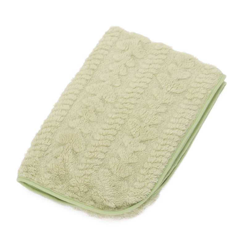 HOOPET Pet Towel Soothing Cotton Velvet Jacquard Love Blanket Winter Warm Blanket Gaffi Ragdoll Pet mat Carpet Mat Cat Litter