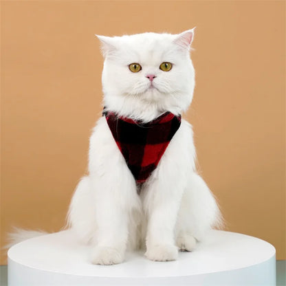 Pet Fleece Vest with Soft and Warm Fleece Sleeveless Design Unconstrained Forelimbs Autumn and Winter Warm Pet Clothing