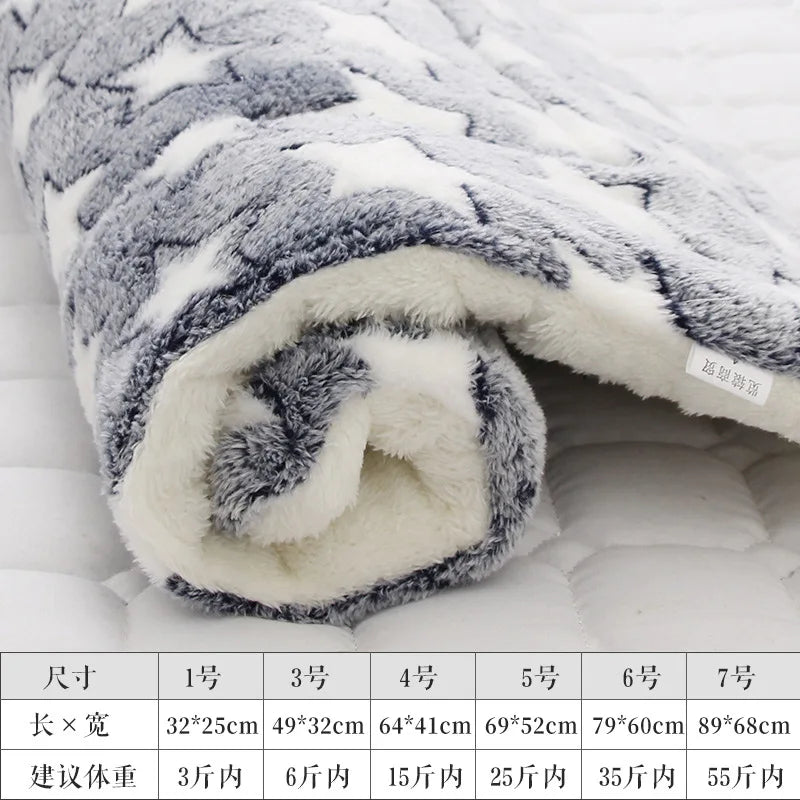 Pet Sleeping Pad Thickened Autumn and Winter Warm Floor Mat Cat Dog Universal Blanket Pad Pet Supplies