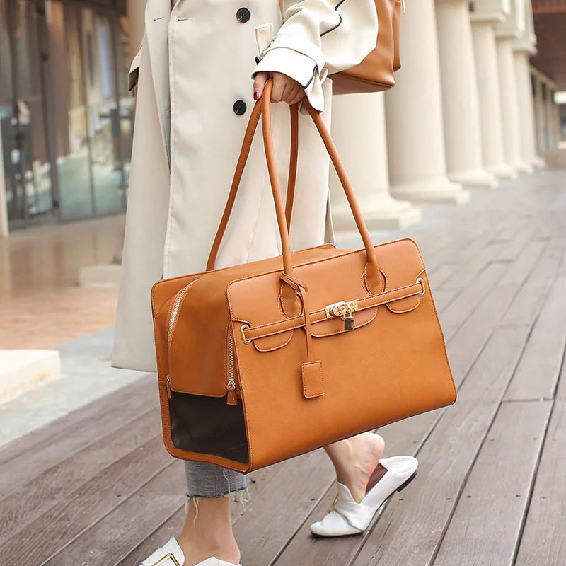 the CITY STROLL PET CARRIER - New Luxury PU Leather Pet Carrier Bag, Breathable Handbag for Puppy/Cat, Fashion Dog One-Shoulder Bag, Portable Pet Travel Handbag