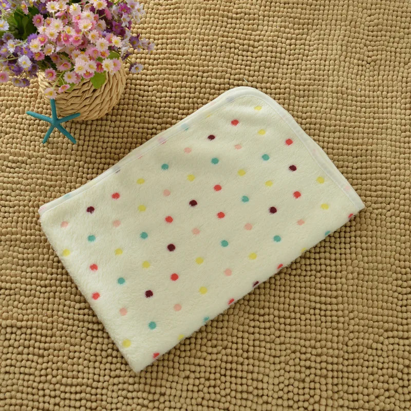 Soft Fluffy High Quality Pet Blanket Cute Cartoon Pattern Pet Mat Warm and Comfortable Blanket for Cat Dogs