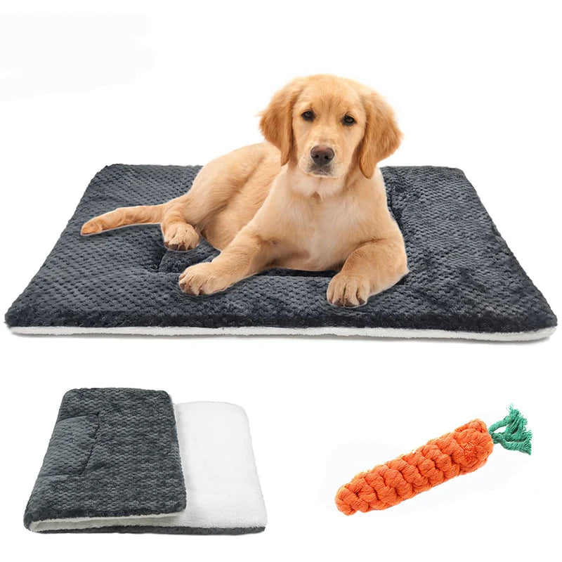 New Dog And Cat Sleeping Mat Super Soft Dog And Cat Pet Blanket Flannel Autumn/Winter Cold And Warm Mat Pet Supplies Washable