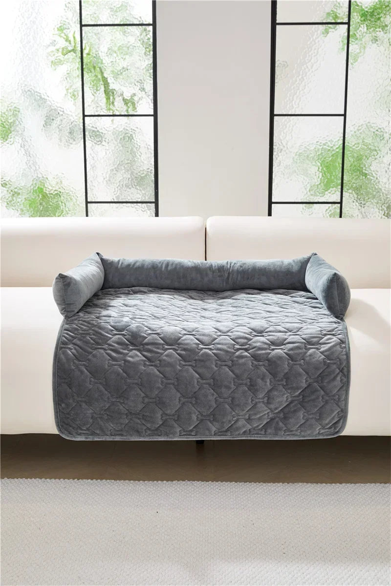 Velvet Pet Sofa Mat Warm Pet Blanket for Medium Large Dog Couch Bed Cushion with Pillow Cats Pad House Pet Supplies Accessories