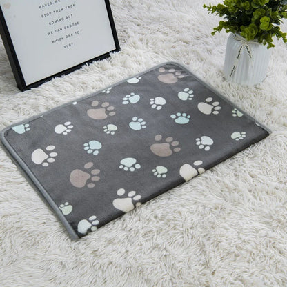 Thickened Soft Flannel Fleece Cat Dog Blanket Bed Mats Paw Foot Print Warm Pet Blanket Sleeping Beds Cover Mat For Pets Supplies