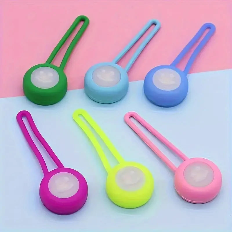 the LUMIPAWS SAFETY PENDANT - 1PC Pet Luminous Pendant, Dog LED Walking Dog Night Silicone Hanging Tag, Cat/Dog Anti-Lost Dog Tag