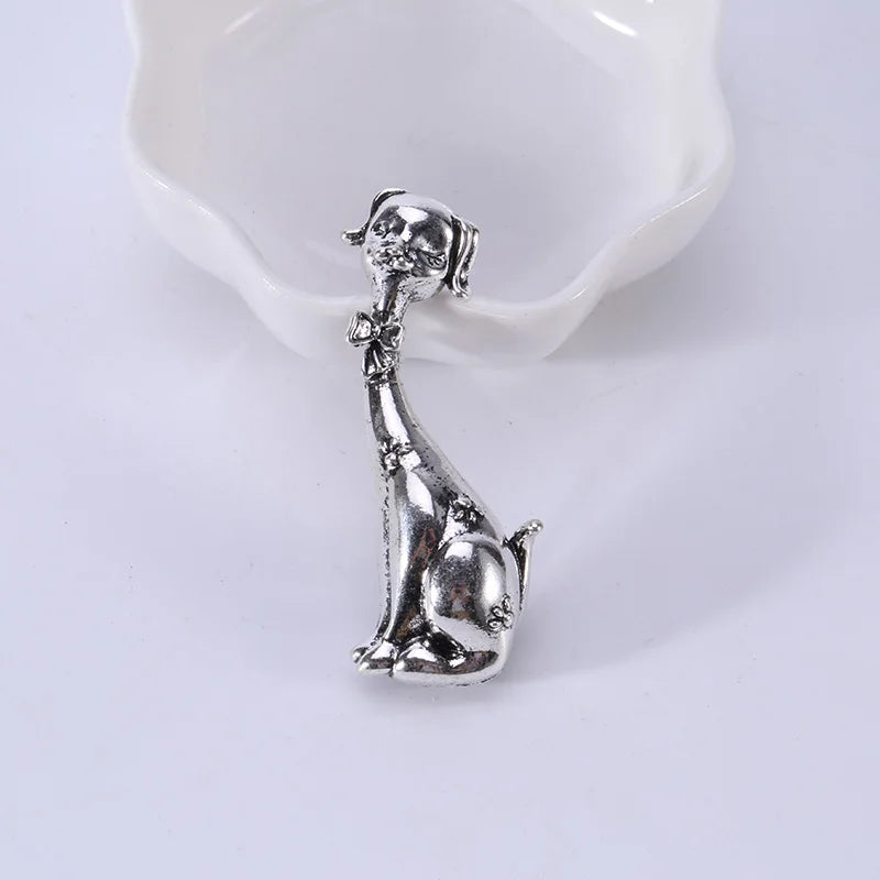 Enamel Puppy Brooches for Women Unisex Rhinestone Animal Pin Dog Lapel Pins Office Party Friend Luxury Gifts Jewelry Accessories