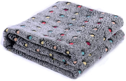 Soft Fluffy High Quality Pet Blanket Cute Cartoon Pattern Pet Mat Warm And Comfortable Blanket For Cat Dogs Mat Cover Pet Suppli