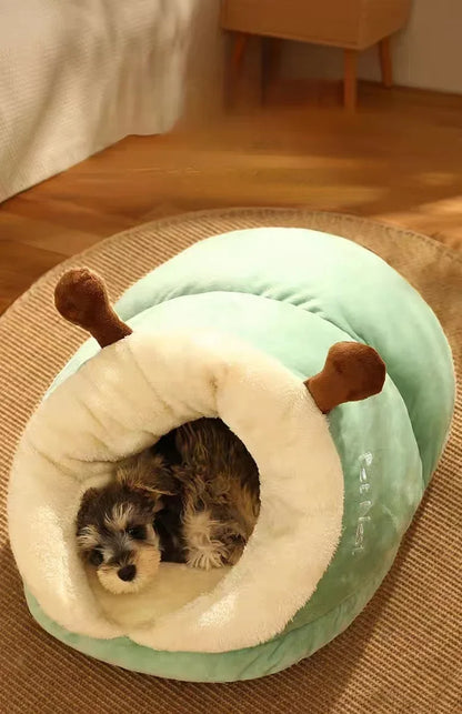 Winter Warm Small Dog Kennel Bed Breathable Dog House Cute Slippers Shaped Dog Bed Cat Sleep Bag Foldable Washable Pet House