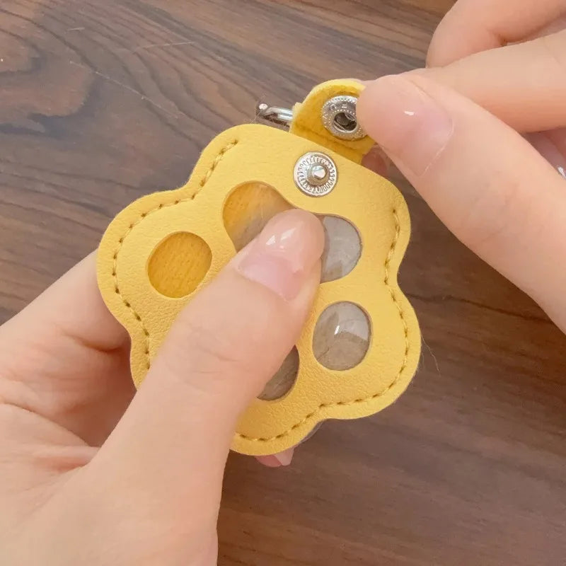 Pet Hair Memorial Keychain PU Leather Keepsake Locket for Cat Dog Fur Collection Memorial Keyring Gifts Decoration Accessories