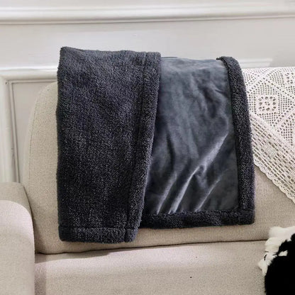 Waterproof Dog Blanket Double Layer Thick Warm Small Cat Blanket Washable Soft Plush Reversible Throw Furniture Protector