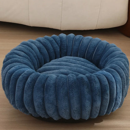 Home Plush Pet Nest Winter Cat Dog Bed Warm Detachable and Washable Round Cat Nest Pet Bed Seasonal Universal Decoration