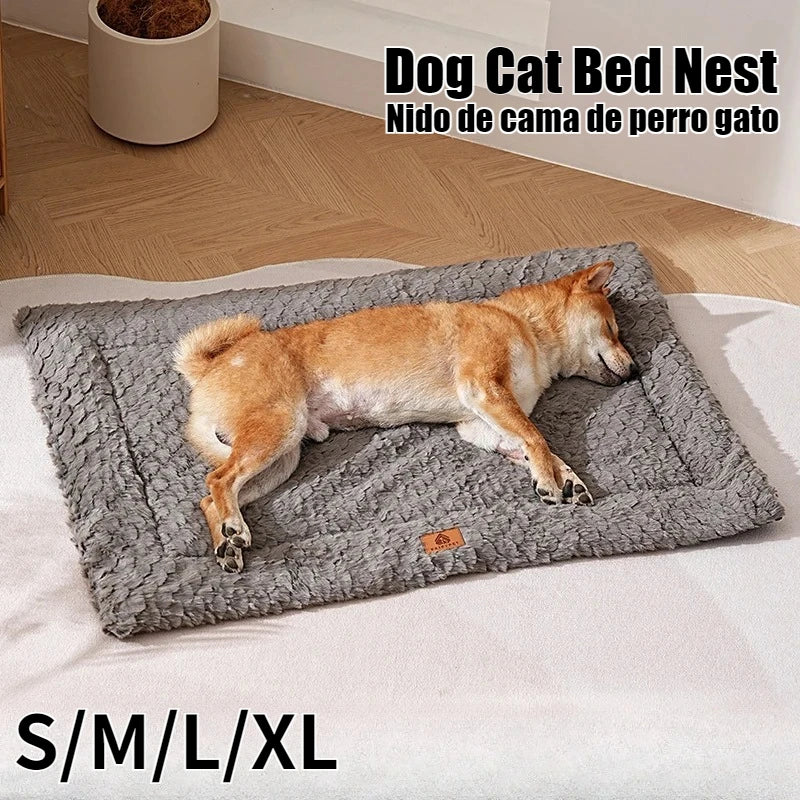 Dog Mat Autumn and Winter Dog Bed Cat Nest Long Plush for Small Medium Dogs Cats Pet Supplies Warm Pet Kennel Sleeping Mats