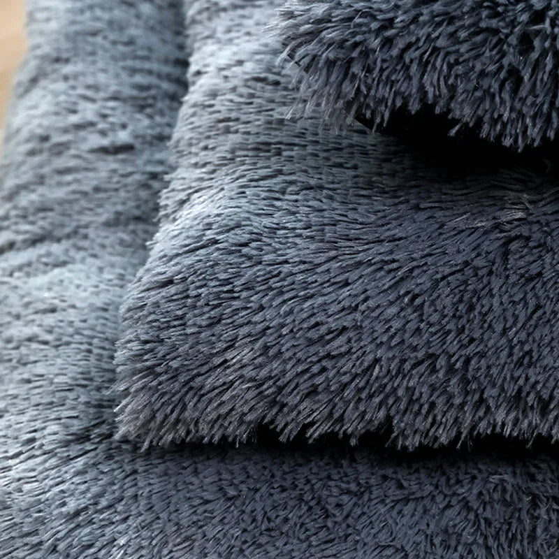 Long Plush Rectangle Bed Non-Slip Bottom Winter Sofa Bed Mat For Small Dogs Chiwawa Bed Kennel Sleeping Mattress Dog Supplies XS