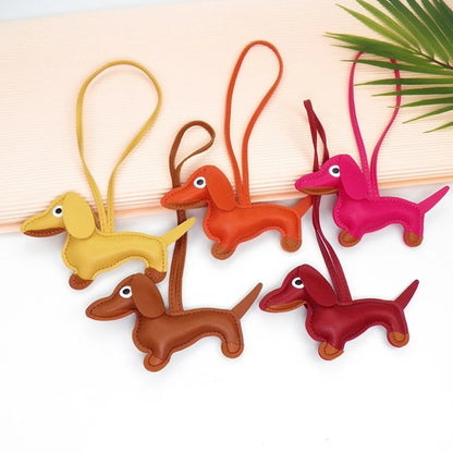 Mini Dachshund Dog Keychain  PU Leather Animals Keyring Hanging Ornament Backpack Handbag Charm Gift for Men Women