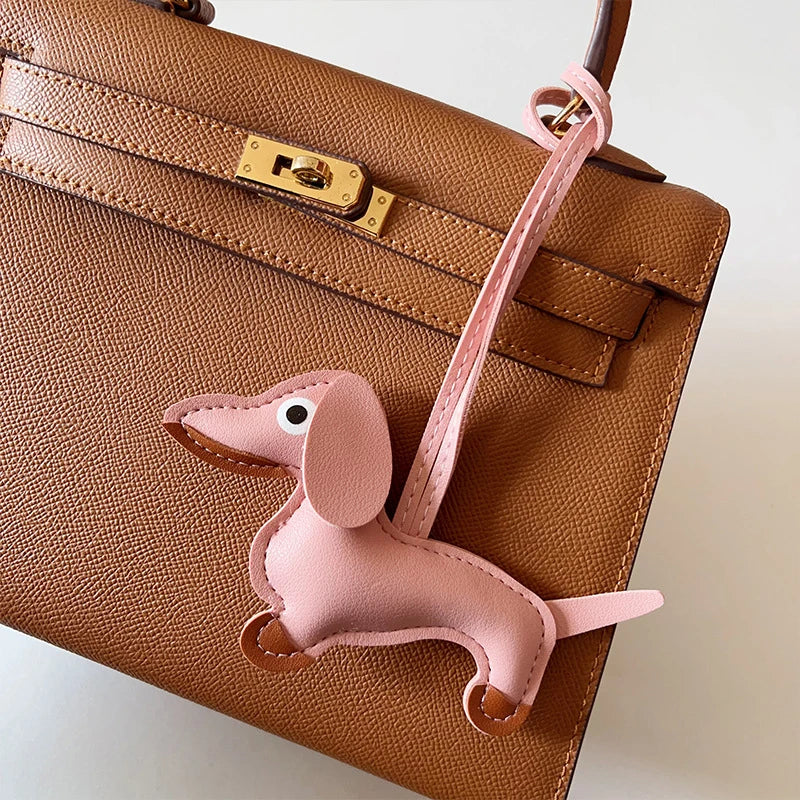 Multiple Colors Classic Leather Puppy Dog Keychain Pendant Lovely Dachshund Bag Charm Phone Pendant Trinket Key Ring Accessories