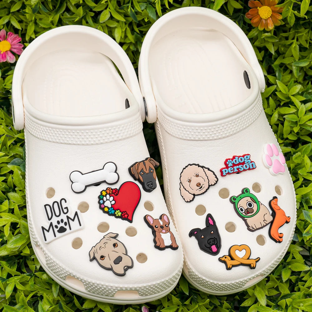 1pcs PVC Dog  Dachshund Corgi Paw Shoe Charms Shoe Decorations Accessories Pins for Women Men Kids Gift,Bulldog Clog Buckles