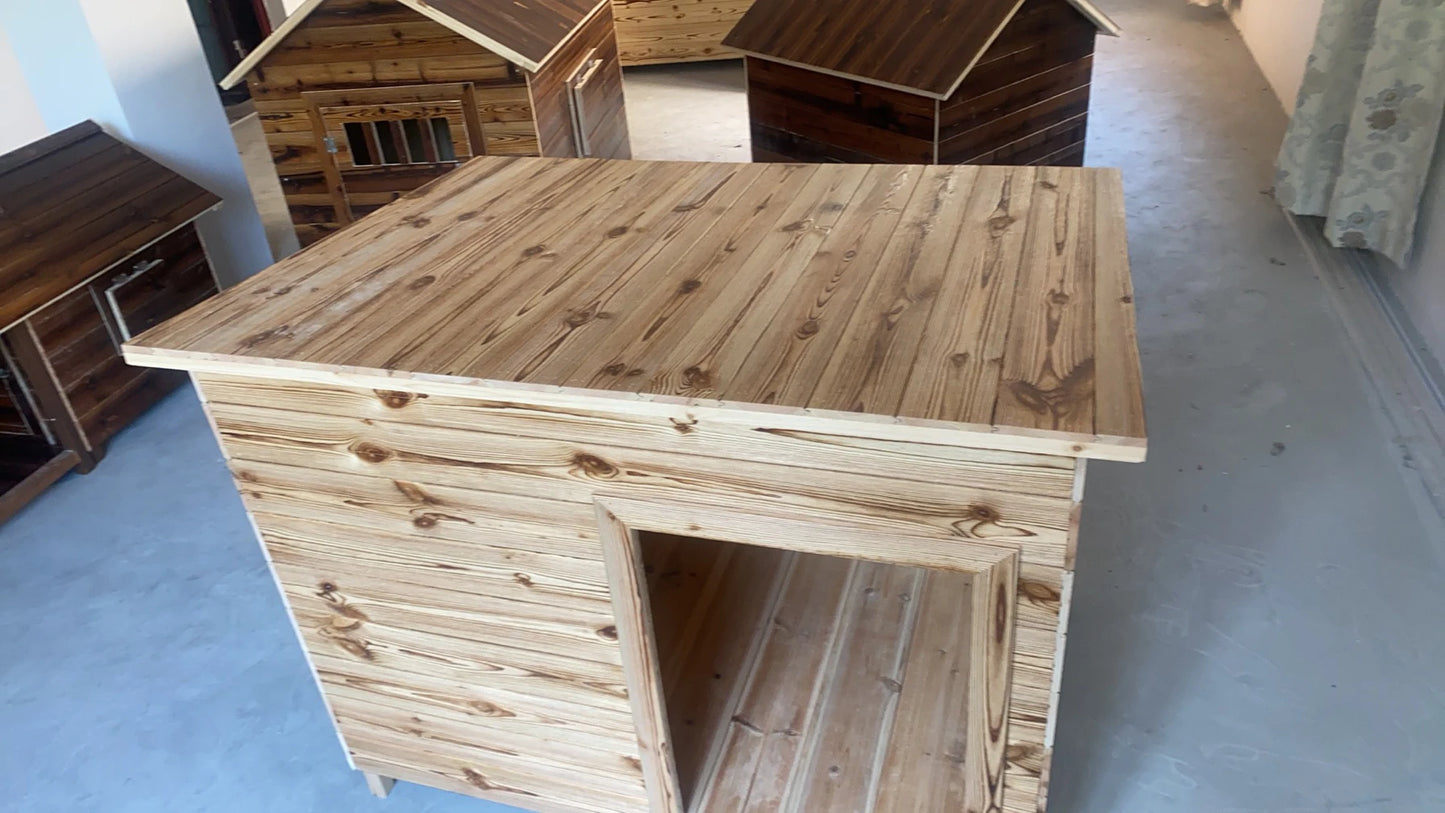 the PINEHOUSE - Large Solid Wood Doghouse, Outdoor Rainproof, Outdoor Waterproof Four-Season Pet Nest, Cat/Dog Cage Golden Feather Edge Animal