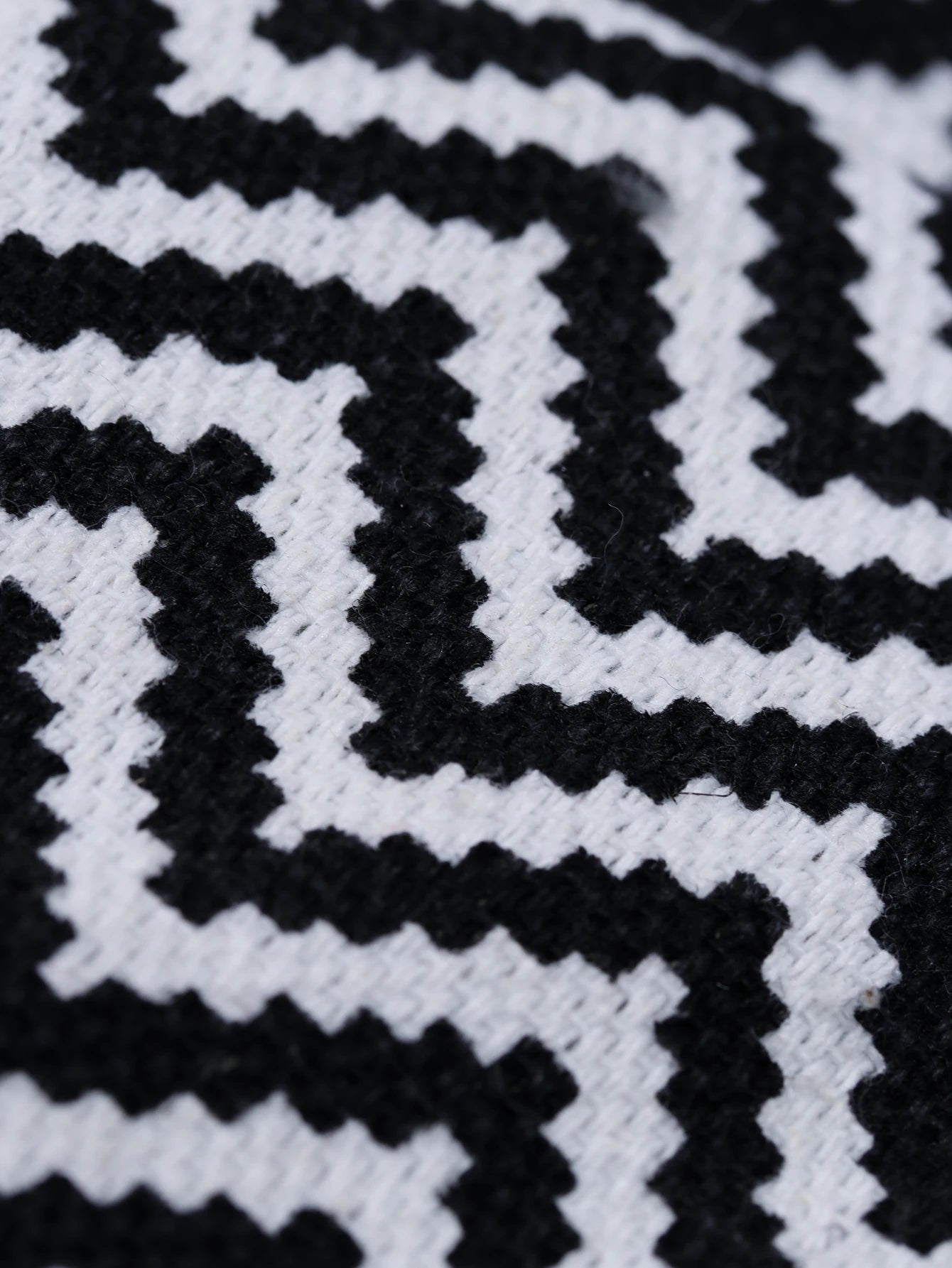 Winter Round Warm Dog Sofa Bed Pets Supplies Canvas Stripe Mat Plush Cats Nest Mat Dog Basket Pet Soft Cushion Machine Washable