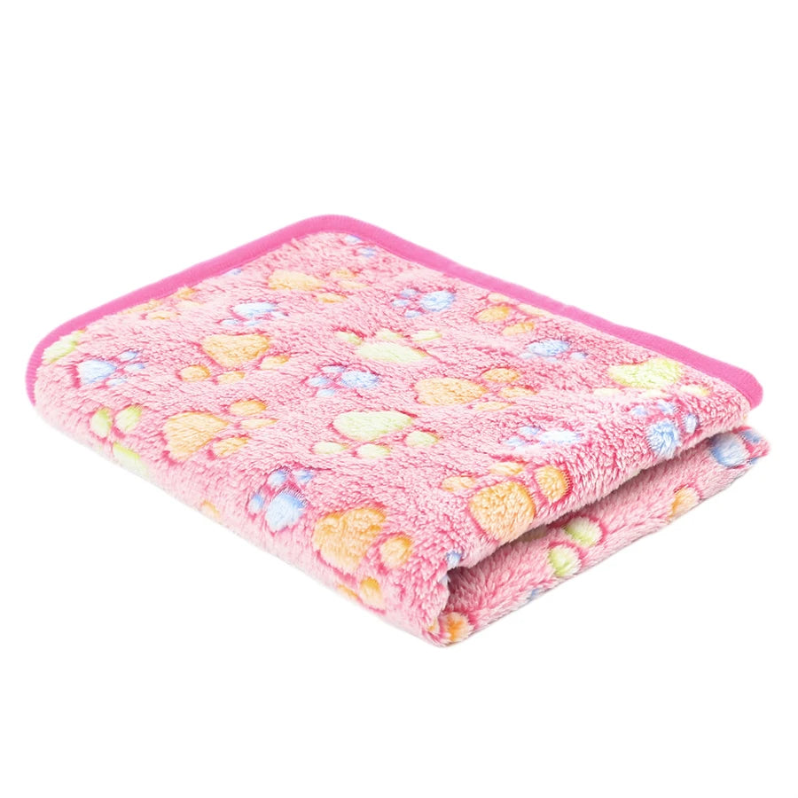 Soft Fluffy Pet Blanket High Quality Flannel Dog Sleeping Blanket Paw Print Pattern Cartoon Pet Warm Comfortable Blanket Cat Mat