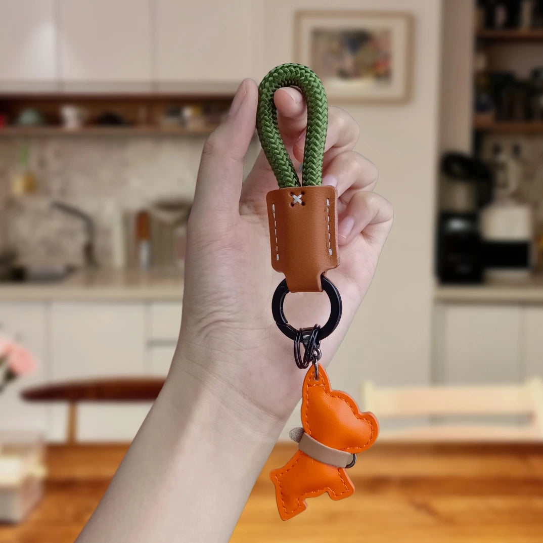 Handmade leather lanyard keychain creative method fighting dog puppies custom text logo bag pendant high-end car keyring gift