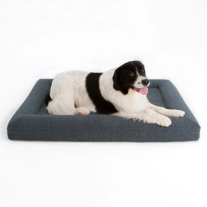 Custom Luxury Large Washable Orthopedic Waterproof Memory Foam Boucle Pet Dog Bed Pet Beds Removable Cover