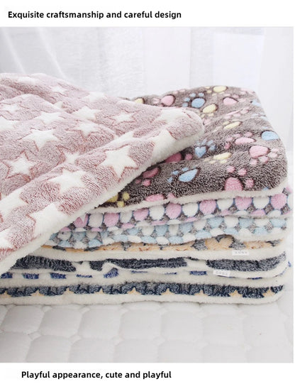 Pet Sleeping Pad Thickened Autumn and Winter Warm Floor Mat Cat Dog Universal Blanket Pad Pet Supplies