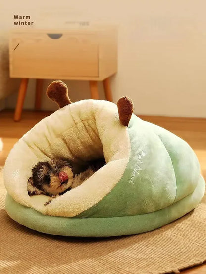 Winter Warm Small Dog Kennel Bed Breathable Dog House Cute Slippers Shaped Dog Bed Cat Sleep Bag Foldable Washable Pet House