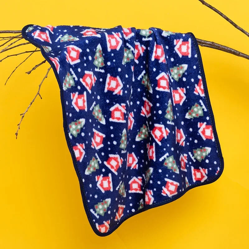 Soft Fluffy Pet Blanket Winter Warm Dog Blanket Cute Pet Bed Sheet Warm and Comfortable Cat and Dog Cushion Blanket Pet Supplies