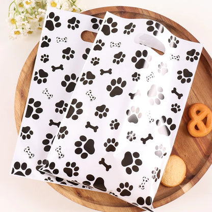 10/20/50pcs Dog Paw Black White Gift Bags with Handle - Plastic Animal Theme Party Decoration Candy Goodie Bags for Pet Treats