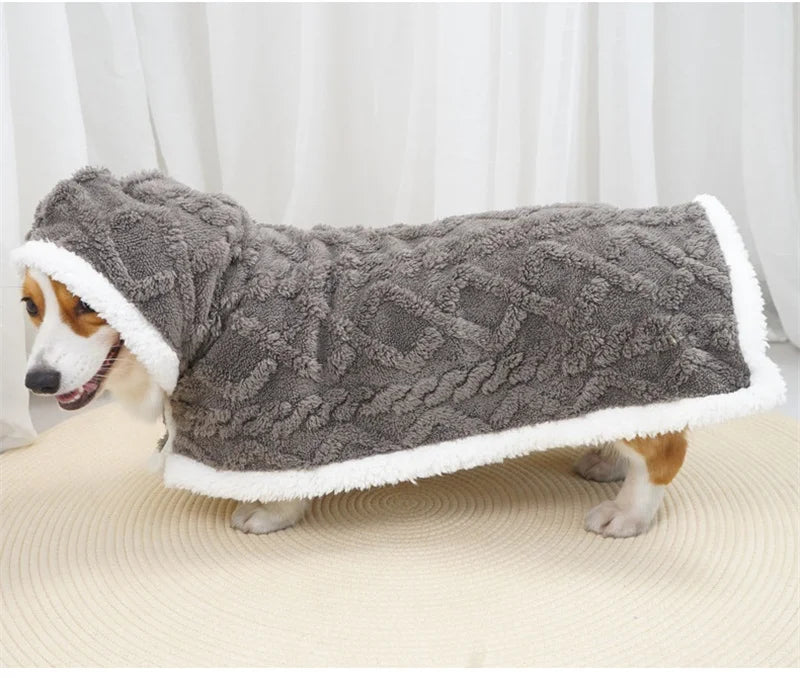 Tafu Velvet Autumn Winter Warm Pet Dog Blanket Soft Thicken Wearable Cat Blanket Flannel Fleece Comfortable Sleeping Blankets