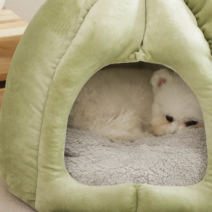 A Closed, Detachable and Washable Dog House for Keeping Warm in Winter and A Pet Bed Suitable for All Seasons