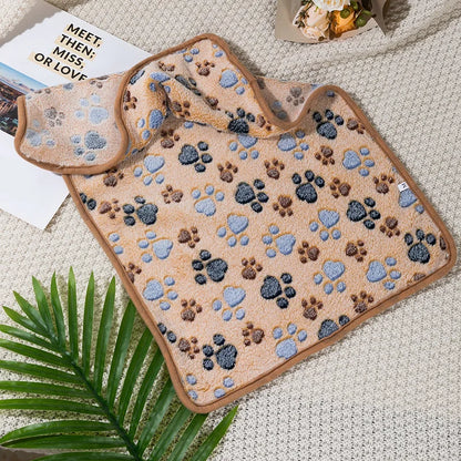 Dog Cat Cute Pattern Fleece Sleeping Blanket Winter Fall Dog Coral Soft Fluffy Bed Sheet Mat Pet Warm Comfortable Blanket Cover