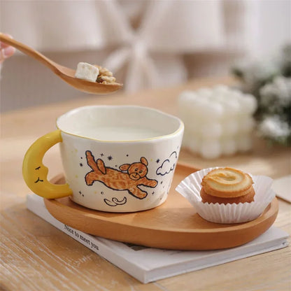 300ml Creative Cartoon Ladybug Dog Pattern Coffee Cup with Moon Handle Ceramic Mug Breakfast Milk Cups for Kids Birthday Gift