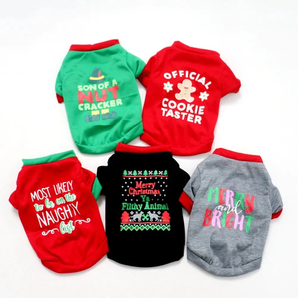 Factory direct sales of dog clothes, Christmas clothing, t-shirts, teddy bears, Pomeranians, holiday parties, pets