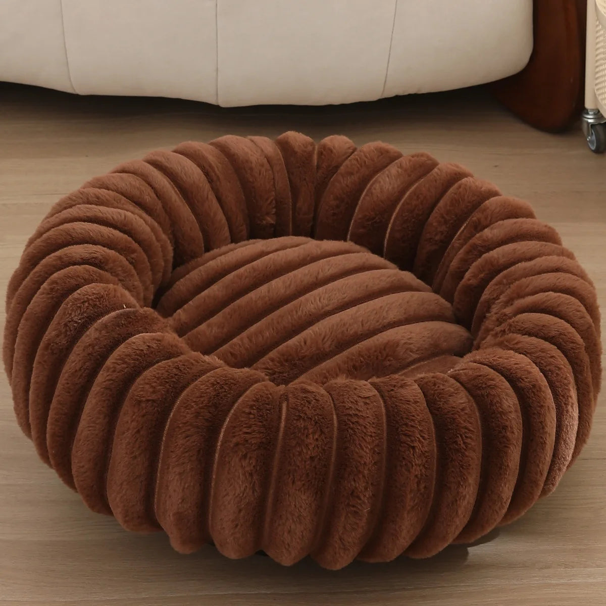 Home Plush Pet Nest Winter Cat Dog Bed Warm Detachable and Washable Round Cat Nest Pet Bed Seasonal Universal Decoration