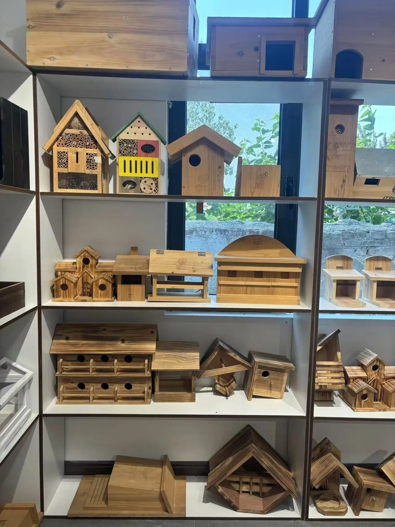 Reinforced Anti-Biting Dog Kennel Sturdy and Durable Wooden Round Pipe Dog Cage with Detachable Wheels Pet Bed