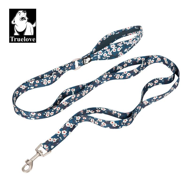 the PETALPACE NEOPRENE LEAD - Truelove Floral Pet Leash, Neoprene Padded Handle, Soft Comfortable, Easy Control, Safe for Small/Medium/Large Walking, Training