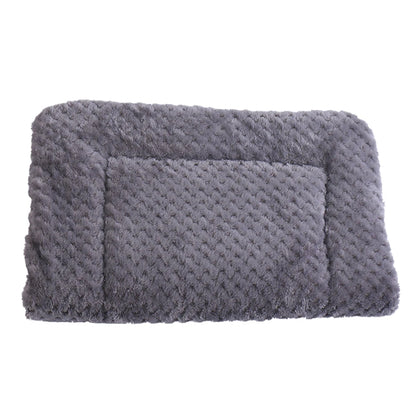 New Dog And Cat Sleeping Mat Super Soft Dog And Cat Pet Blanket Flannel Autumn/Winter Cold And Warm Mat Pet Supplies Washable