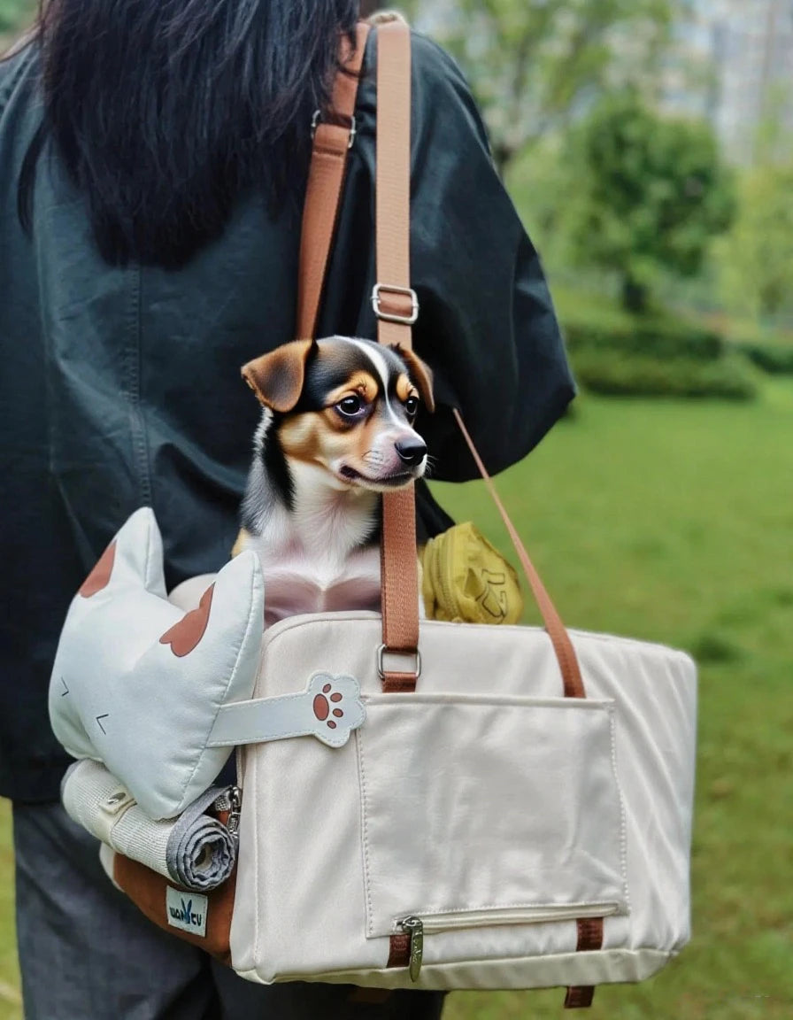 Pet Dog Car Seat Cat Carrier  Booster Seat on  Armrest Travel Bags for Cats Dogs with Easy Carrying Strap Travel Car Carrier