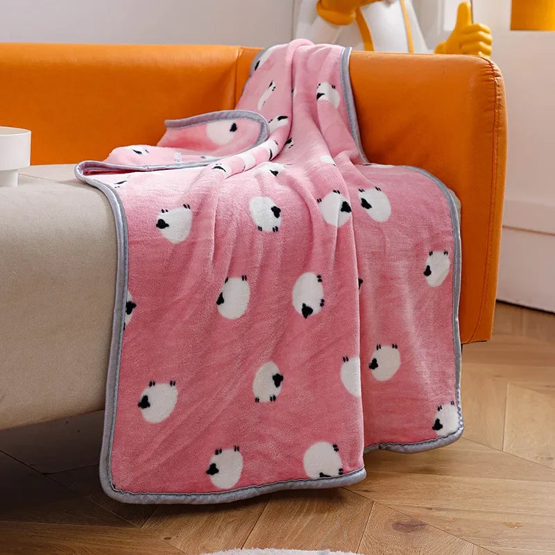 Pet Blanket Soft Flannel Dog Blanket Warm Comfortable Pet Bed Sheet Mat Cartoon Cute Cat Dog Sleeping Blanket Pet Supplies