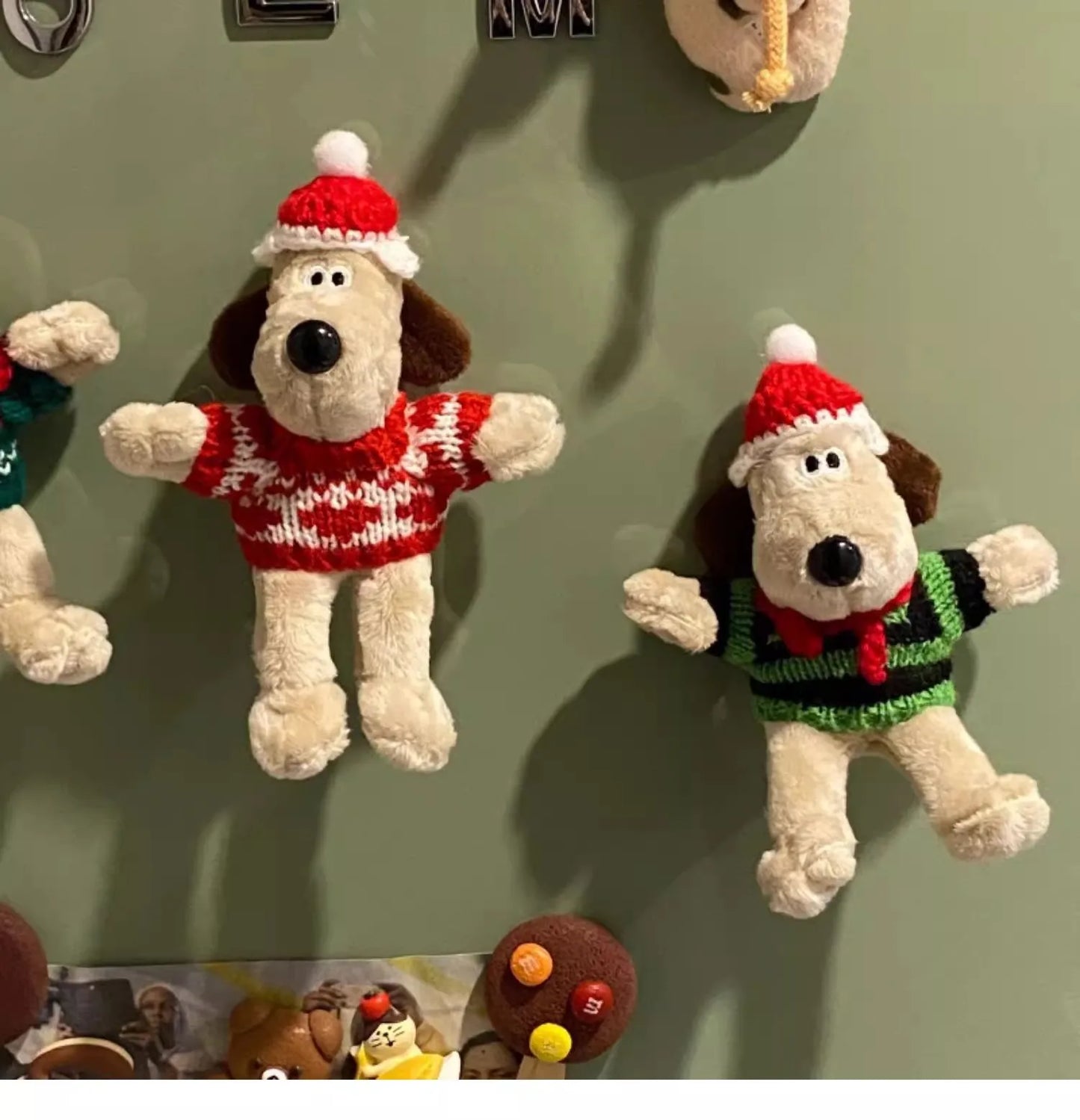 13cm-15cm Christmas Hat Puppy Refrigerator Magnet Sticker Photo Message Board Stickers Cartoon Cute Soft Magnet Home Deco